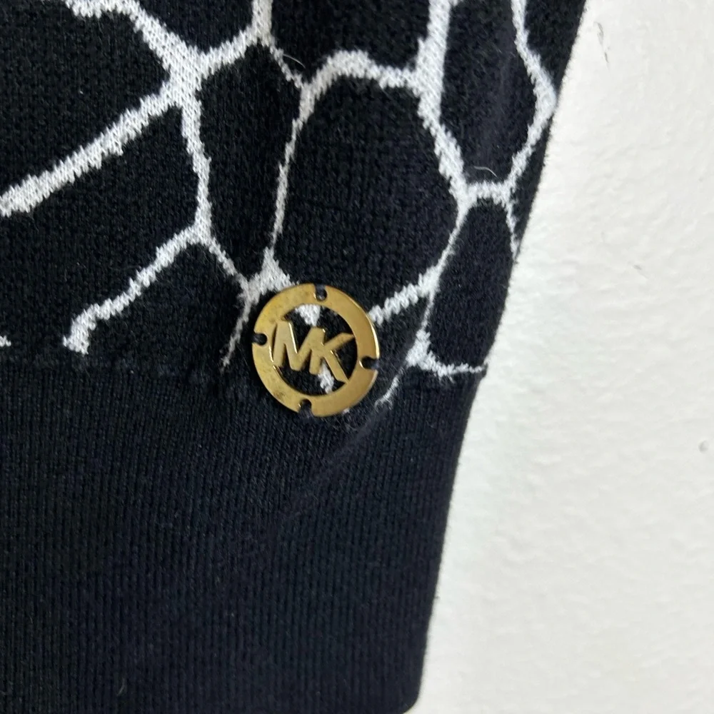 Michael Kors Black and White Patterned Sweater - Picture 4 of 4